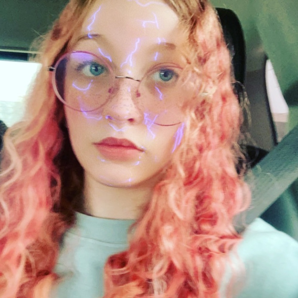 Meet your Posher, Astrid